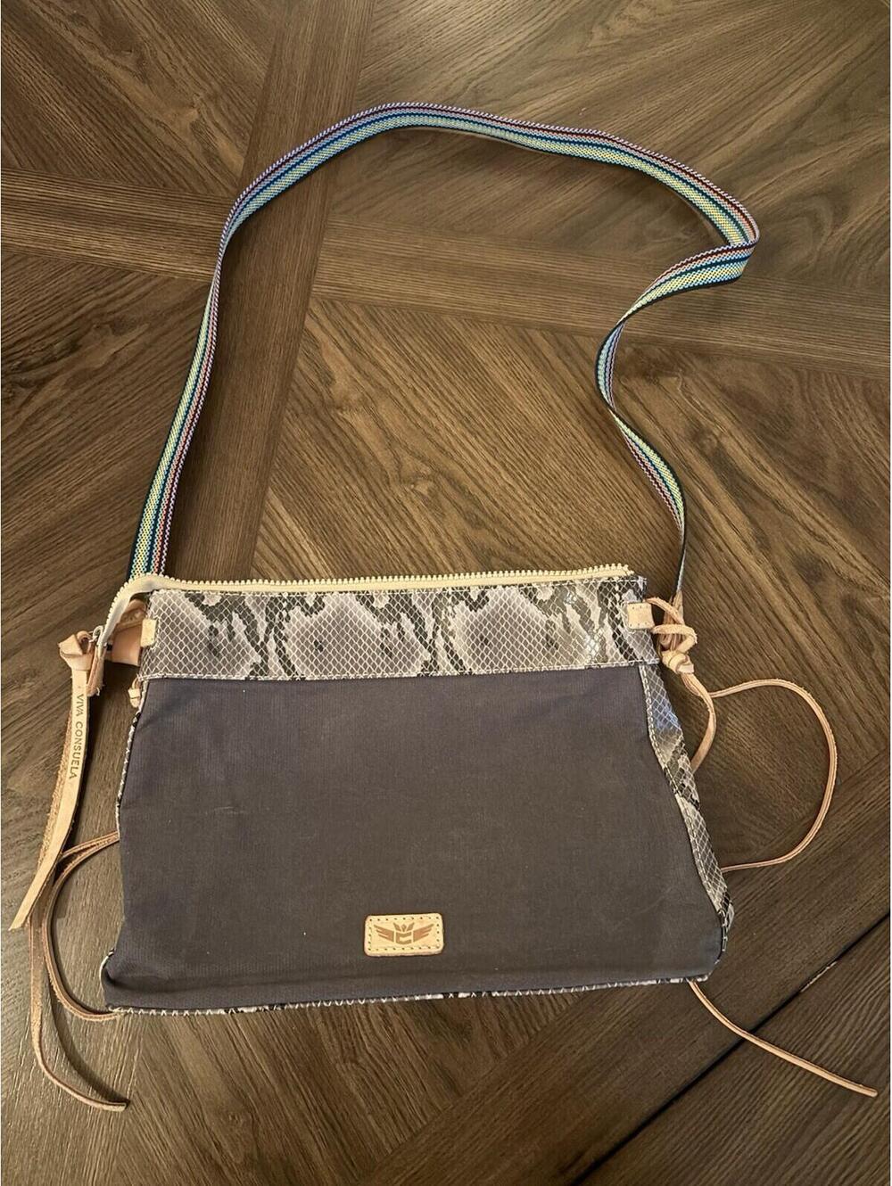 Consuela Canvas Crossbody Bag Handbag Purse SEE PICS (E2)